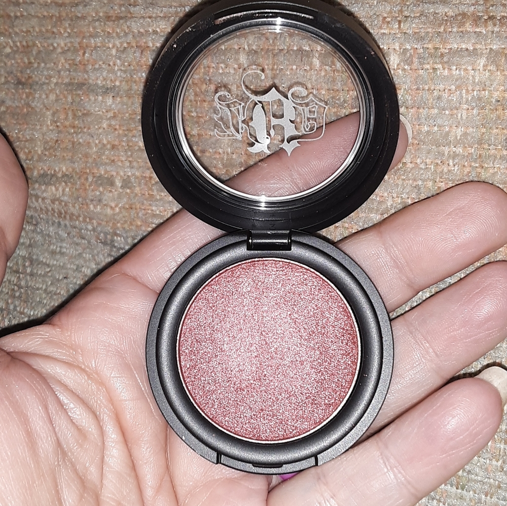 Kat von d metal crush eyeshadow
